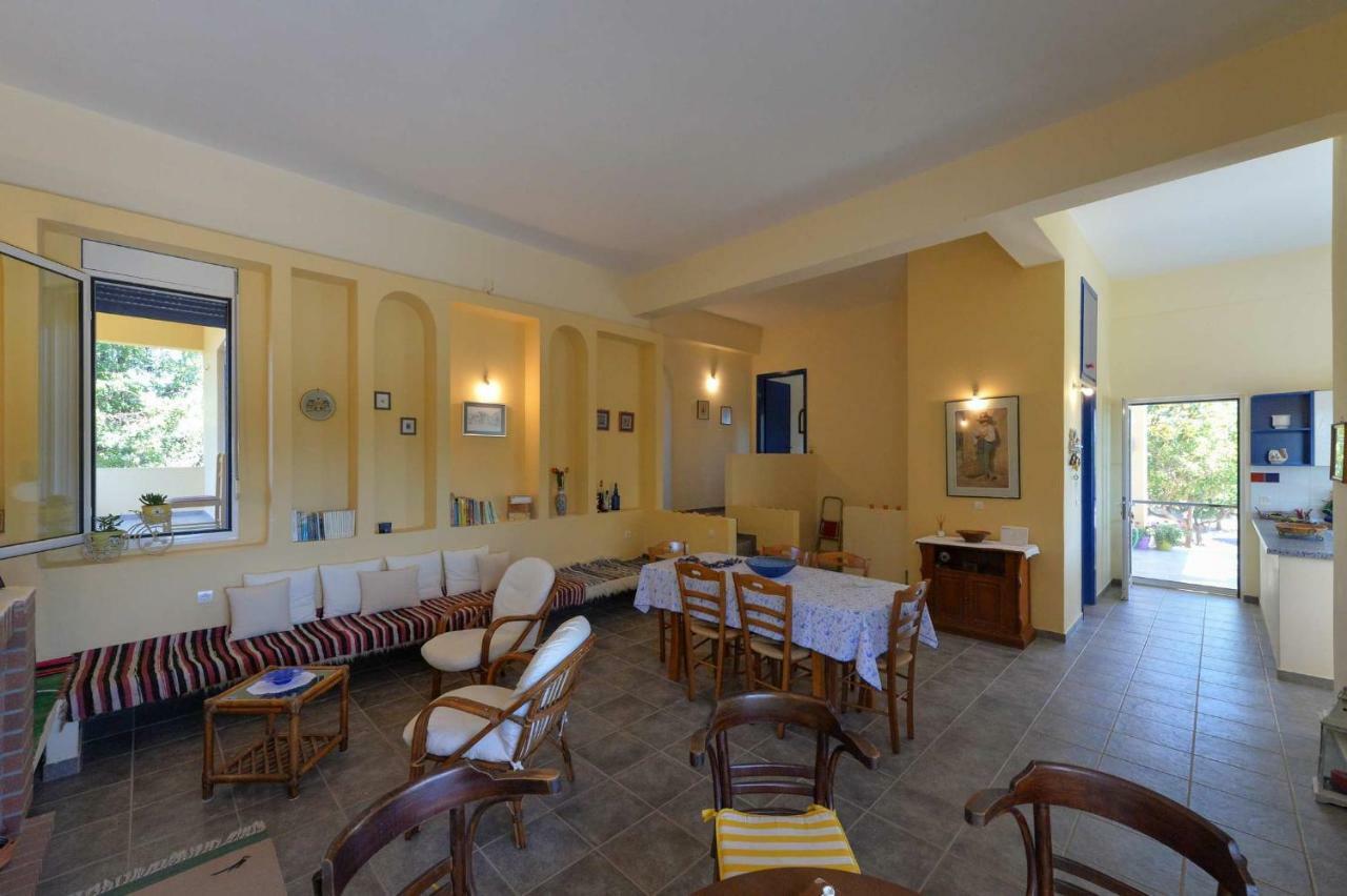 Santa Domenica Summer House Agia Kiriaki  Buitenkant foto