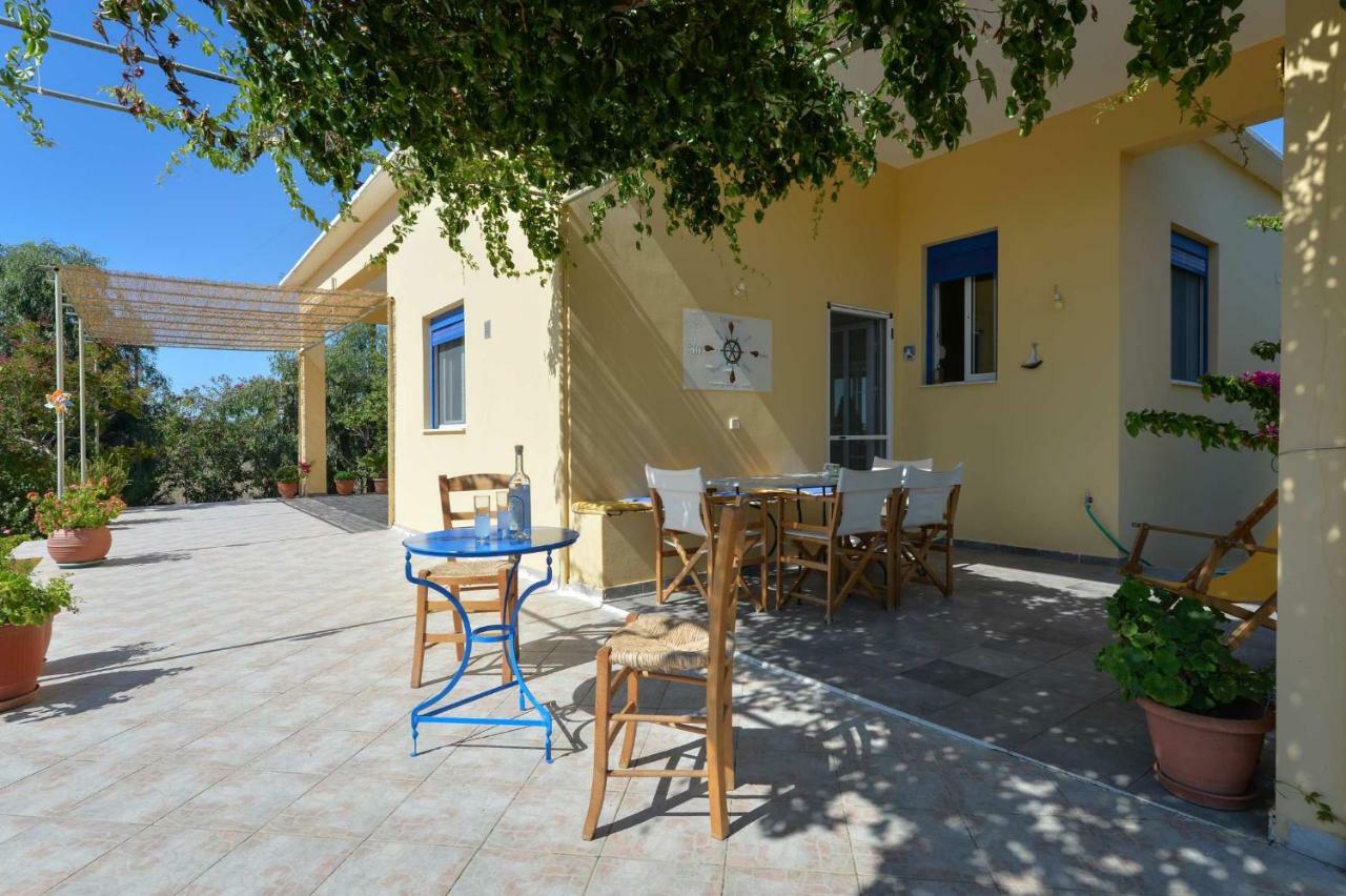 Santa Domenica Summer House Agia Kiriaki  Buitenkant foto