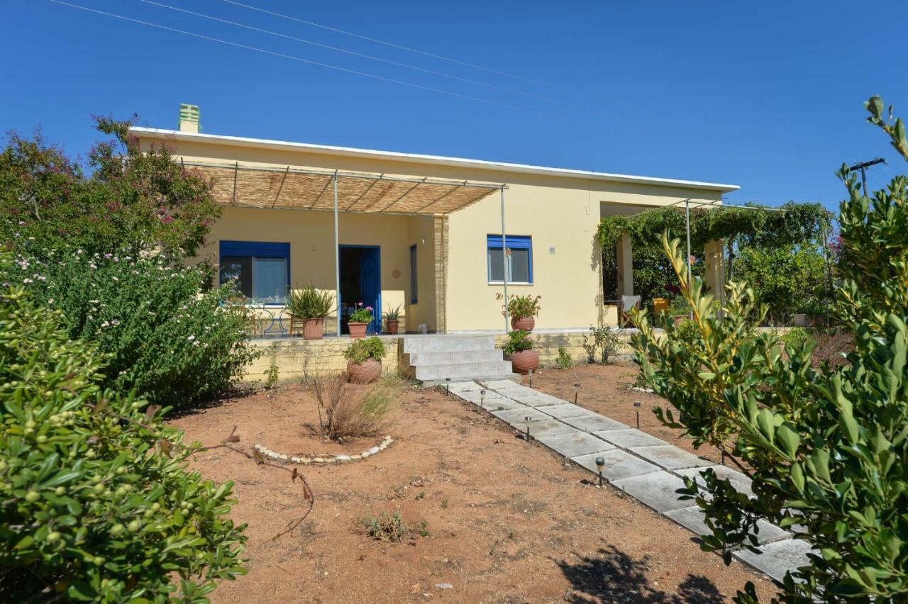 Santa Domenica Summer House Agia Kiriaki  Buitenkant foto